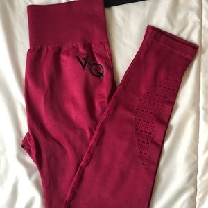 Womens VANQUISH seamless work out legging